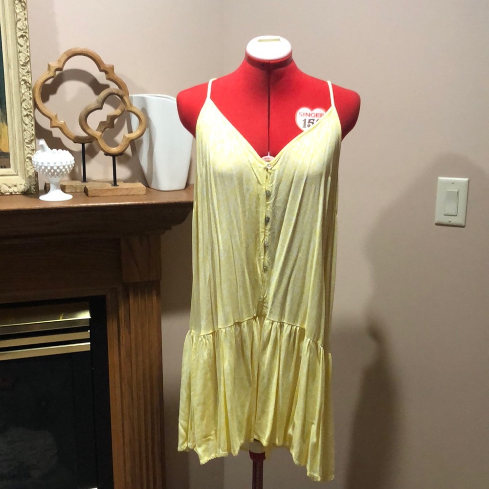 Cute yellow romper